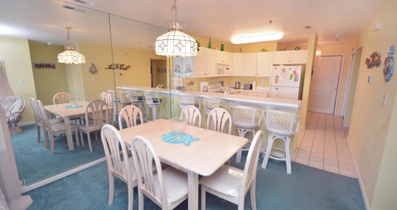 Baywatch I A203 Dining Room