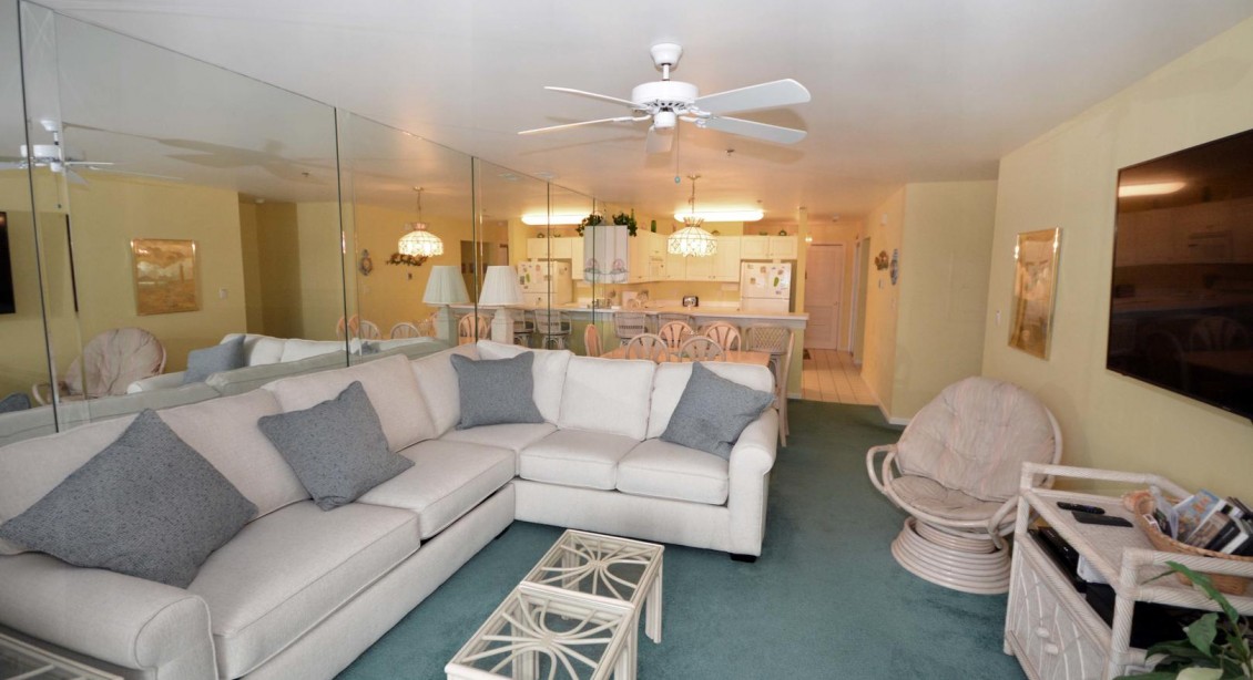 Baywatch I A203 Living-Room