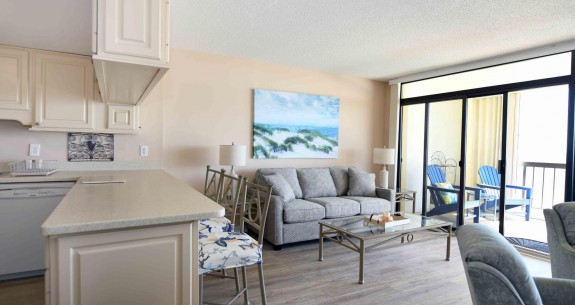 LIVING-AREA